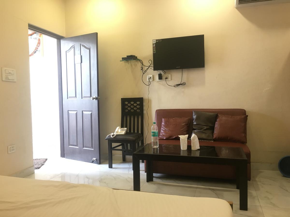 Oyo 12976 Hotel New Fiza Jammu Eksteriør billede